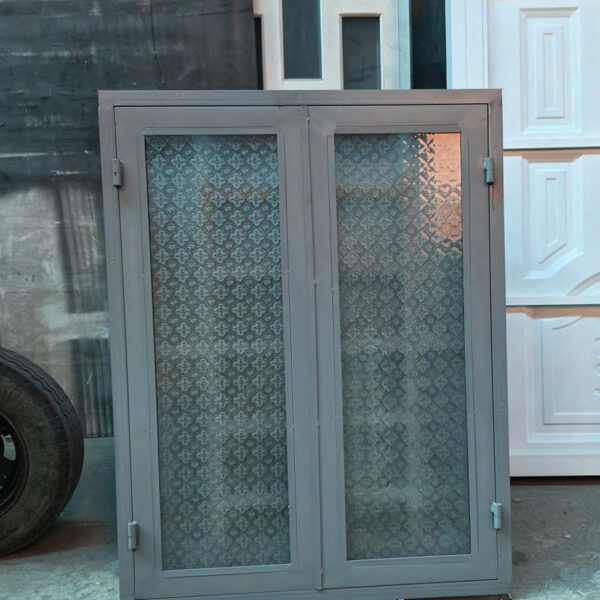 Cửa sổ sắt thường